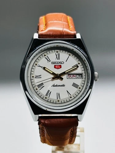 Rare Vintage Refurbished Seiko 5 Automatic Day/Date Japan Men's Wrist Watch