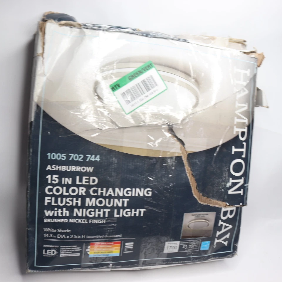 Hampton Bay Ashburrow Light CCT Integrado LED con Luz Níquel Cepillado 15" Foto 4 de 4