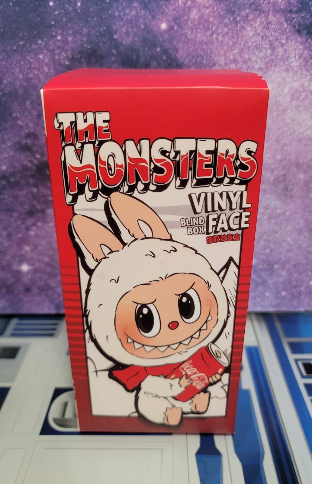 The Monsters VINYL BLIND BOX FACE COCA COLA (UN-BRAND) UN-AUTHORIZED Figure. 