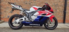 2004 04 Honda FIREBLADE CBR 1000RR