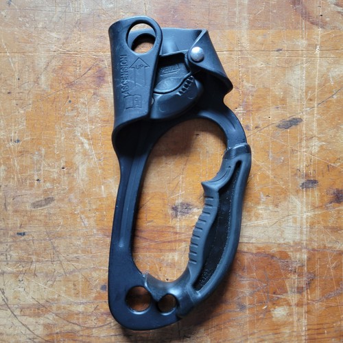 Petzl ASCENSION - Ergonomic handled ascender - Right