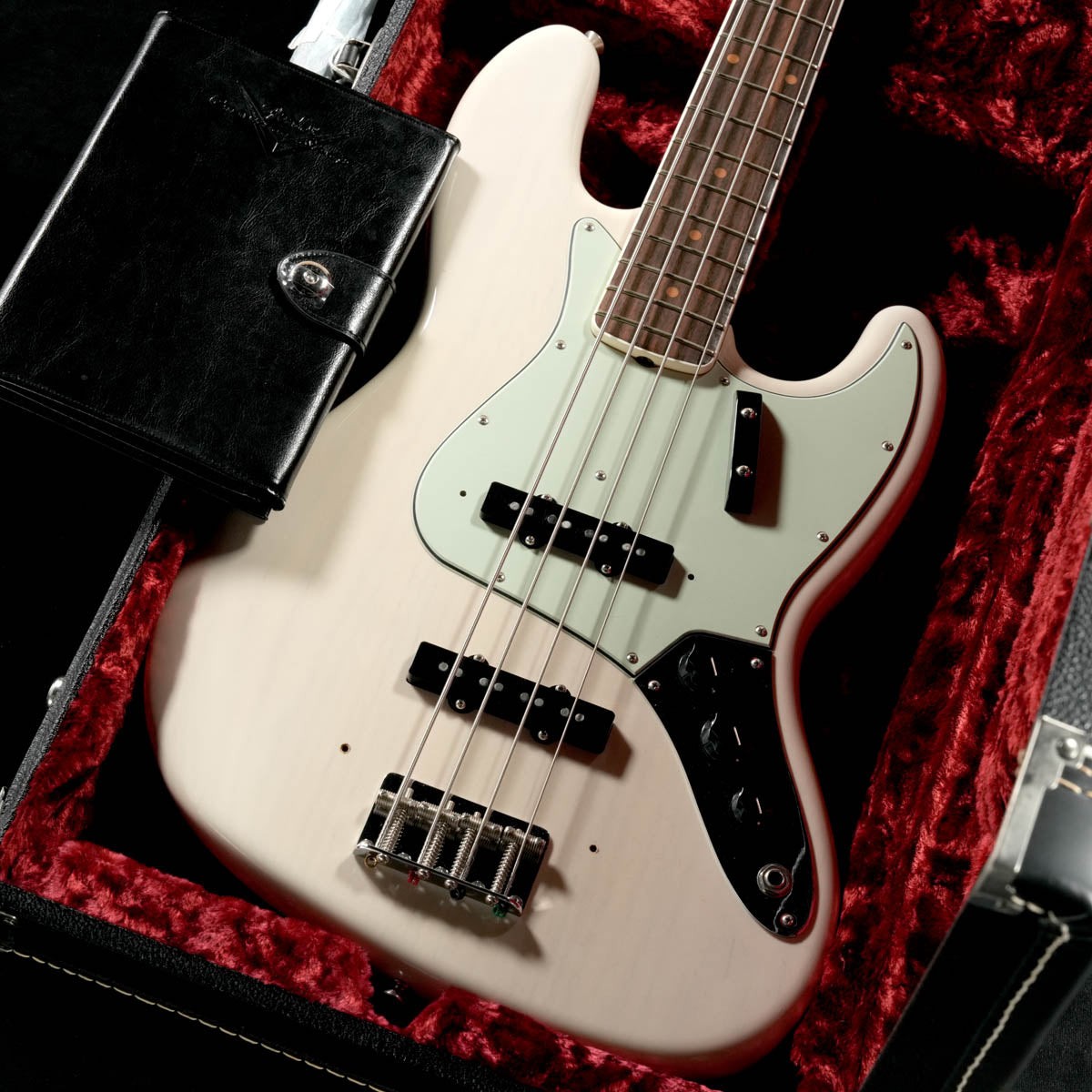 FENDER CUSTOM SHOP 1964 Jazz Bass, White Blonde, NOS [R96920]