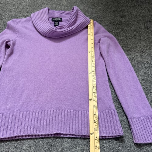 Jones New York Signature Sweater Women Medium 100% Cashmere Lilac Cowl Neck - Picture 4 of 7