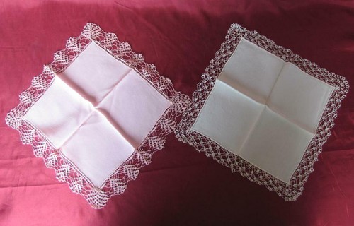 VINTAGE LADIES SILK CROCHET LACE HANDKERCHIEFS 6 pcs - Picture 6 of 9