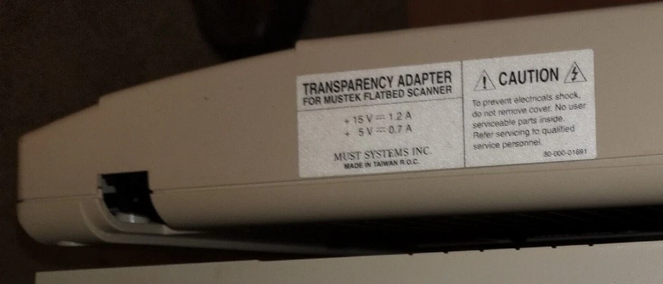 Mustek Scanner Paragon 8000 SP, Auflösung 400 x 800 Pixel Scanfläche 216x356 mm - Bild 2 von 4