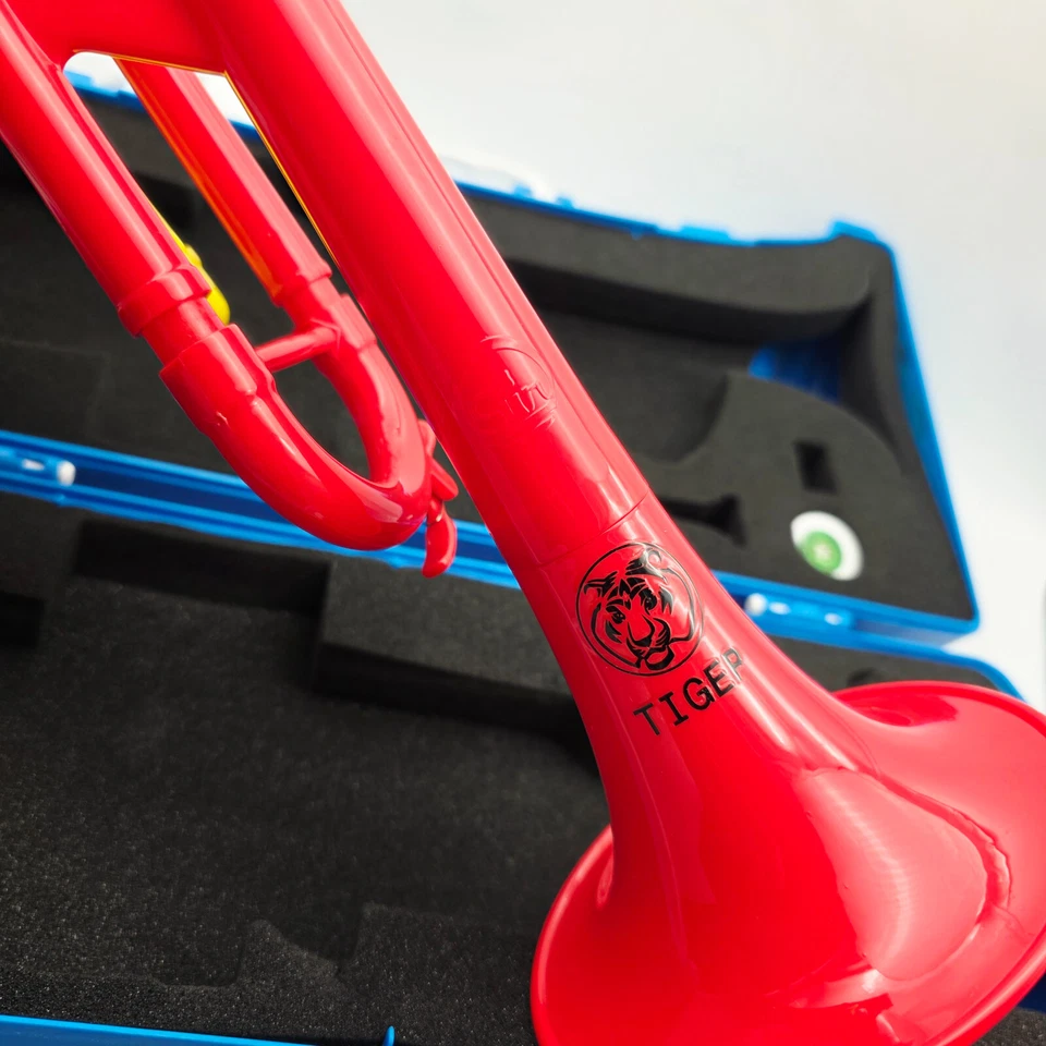 Tiger Plastic Trumpet Red And Yellow With Case - Image 4 of 4