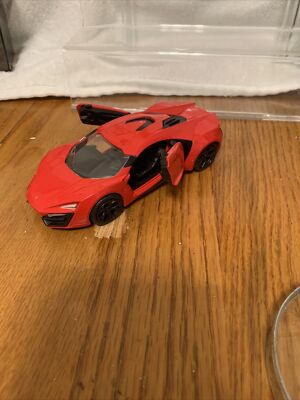 ミニカー Fast & Furious Lykan Hypersport 1/32 1/32 Scale Lykan Hypersport Diecast Model Car Toy Collectible