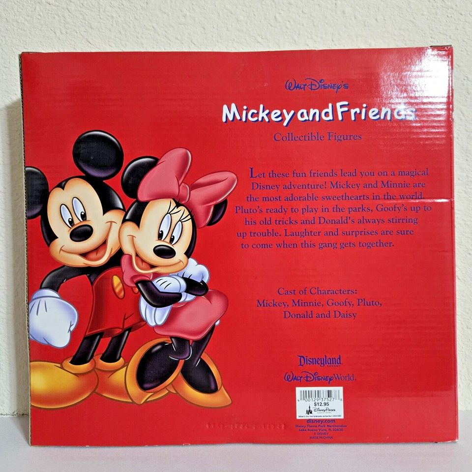 2008 Disney World Mickey and Friends Collectible Figures Disneyland