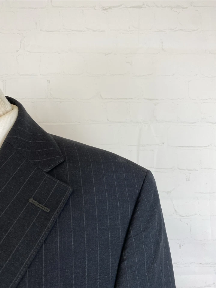 J. Traje de lana a rayas negras Press para hombre 41R 38X27 $995 Foto 2 de 4