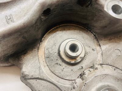 JEEP RENEGATE MOUNT BRACKET AND COVER 1.6 Multijet Diesel EJK  