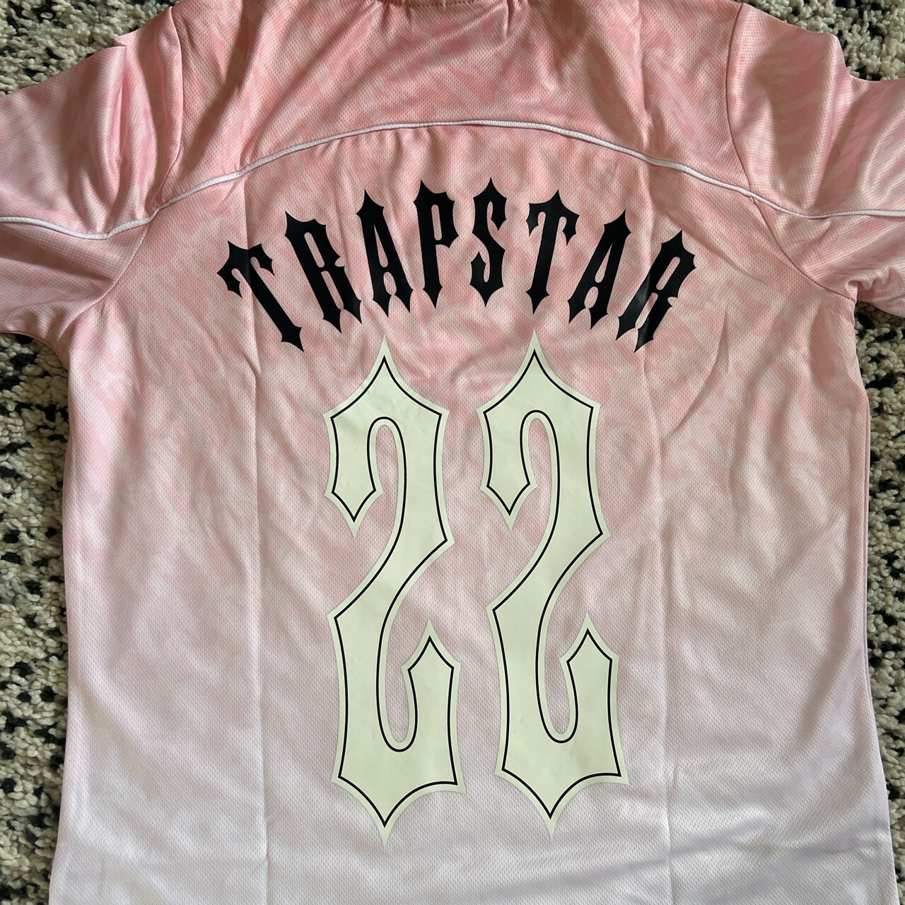 TRAPSTAR FOOTBALL JERSEY PINK ☀️ FREE DELIVERY 🚚🚚 eBay