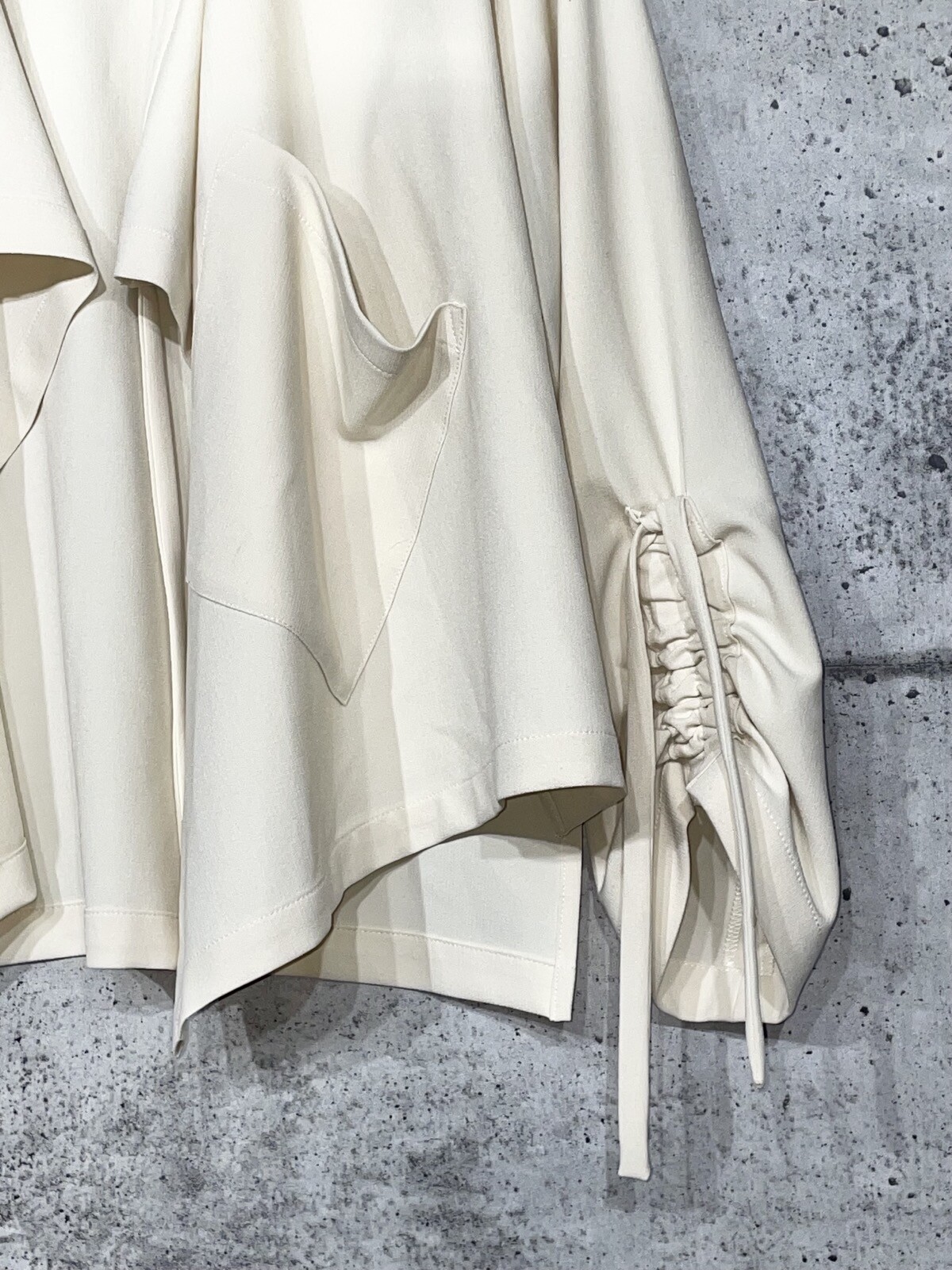 Linda Lundstrom Open Front Blazer 10 M Cream Jacket