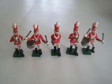 WILTON 43 HONG KONG Plastic Toy Soldiers ON Stand Lot 5 GUC