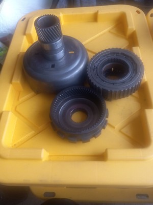 USED 200-4R  REARPLANET WITH RING GEAR AND SUNGEAR MATCHED SET