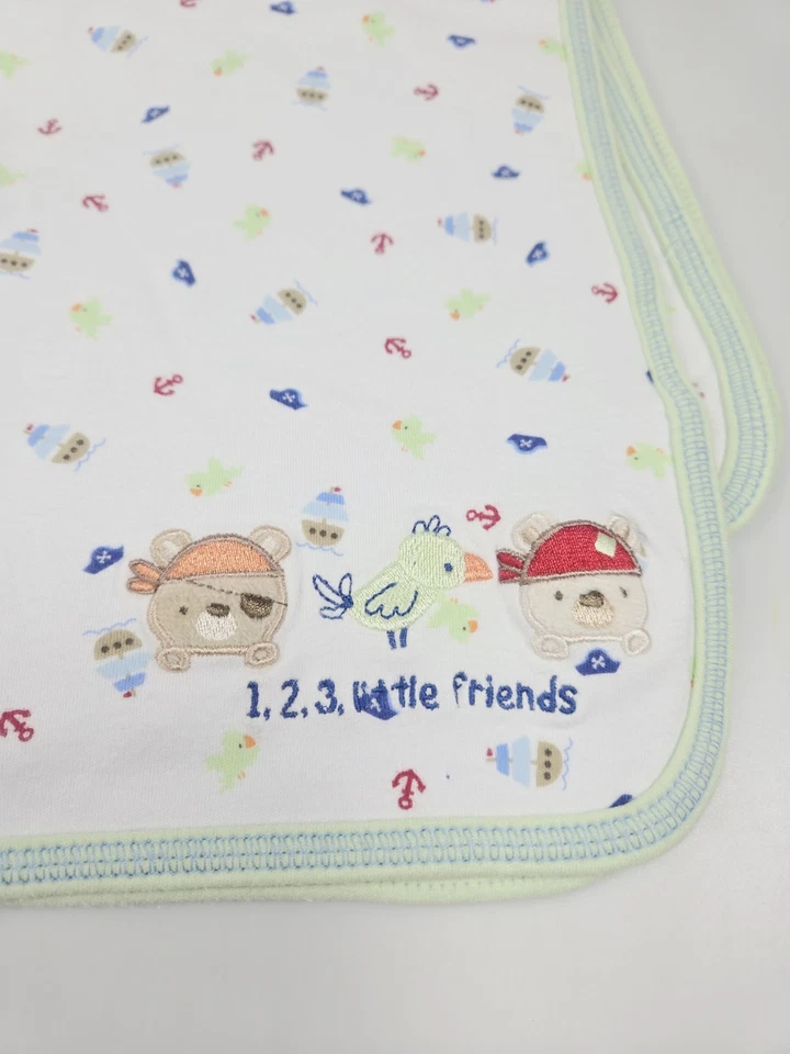 Manta bebé Carters solo un año 123 amigos cachorro pirata loro náutico Foto 2 de 4