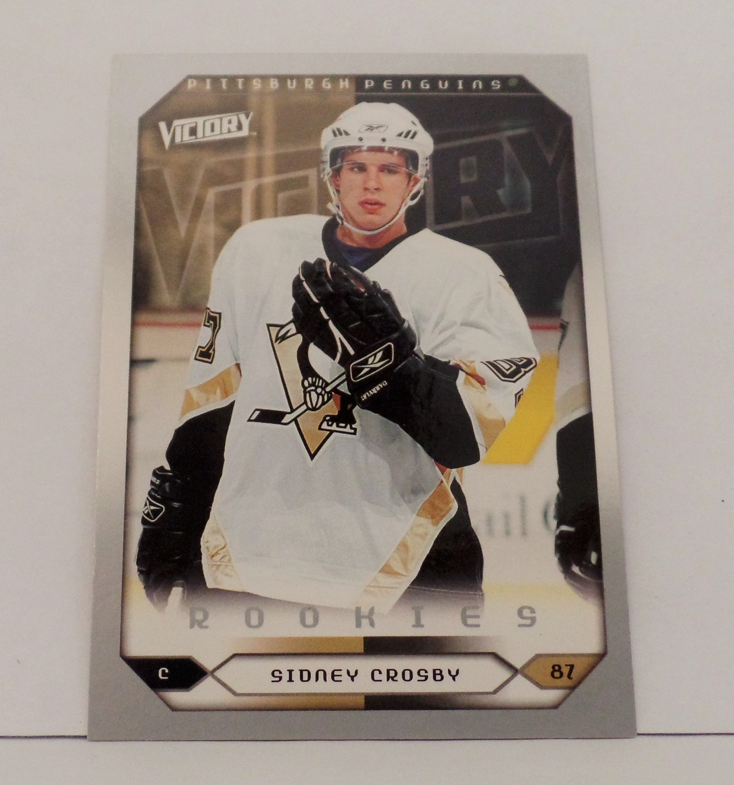 2005-06 Upper Deck Victory #285  Sidney Crosby Rookie Card