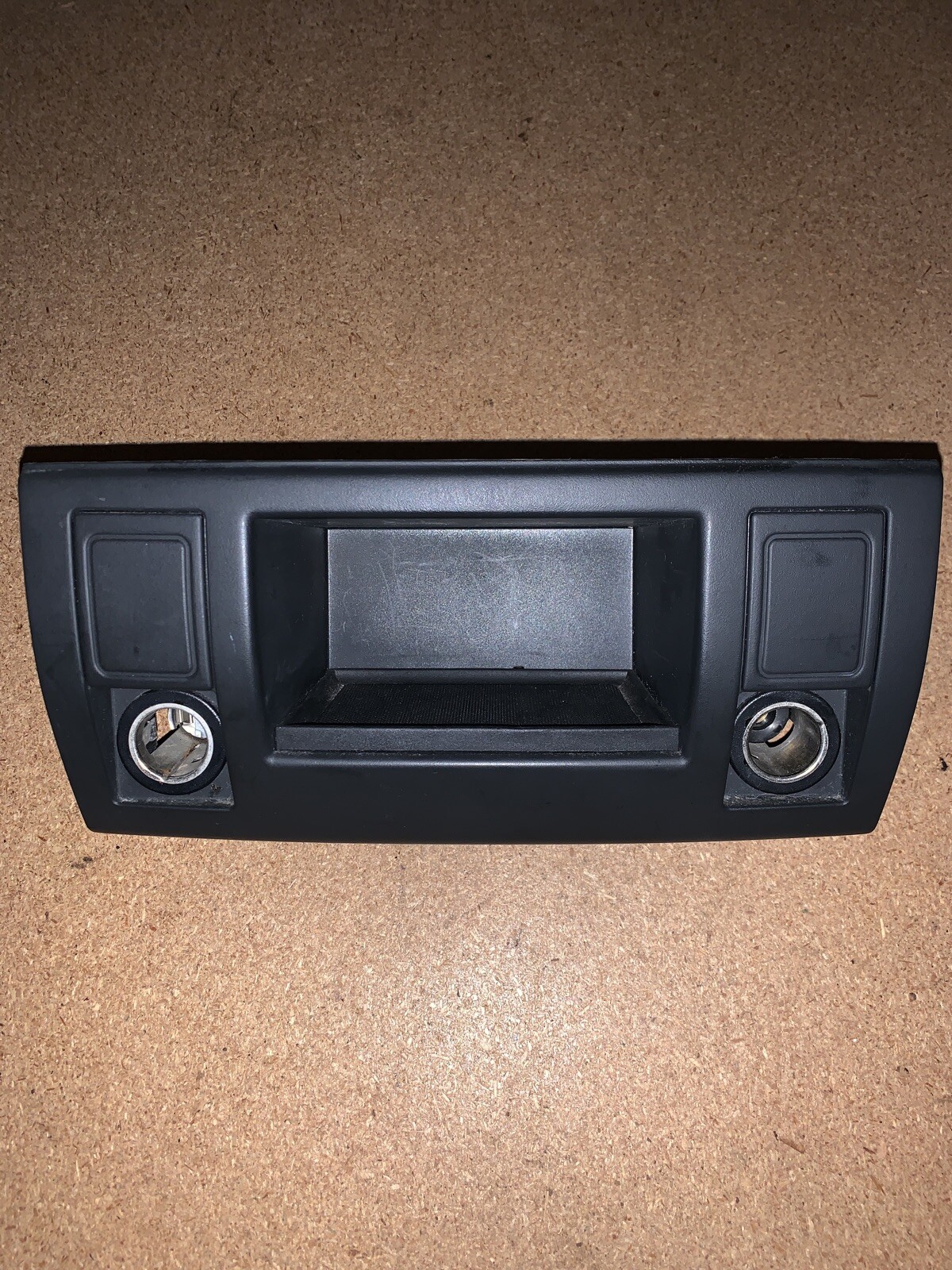 19992004 JEEP GRAND CHEROKEE POWER OUTLET + COIN TRAY OEM 01 02 03 04