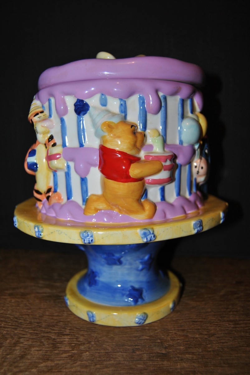 2000 Disney Winnie The Pooh Birthday Cake Cookie Jar
