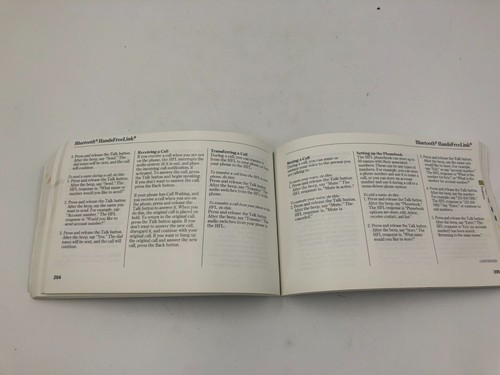 2008 Acura TL Owners Manual OEM R01B03012 - Picture 3 of 5