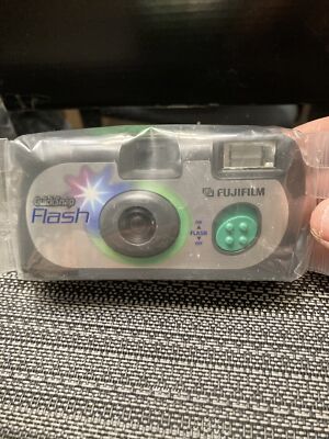 Fujifilm Quick Snap Flash Camera 27 Exp 35mm Single Use Point And Shoot Exp 2006