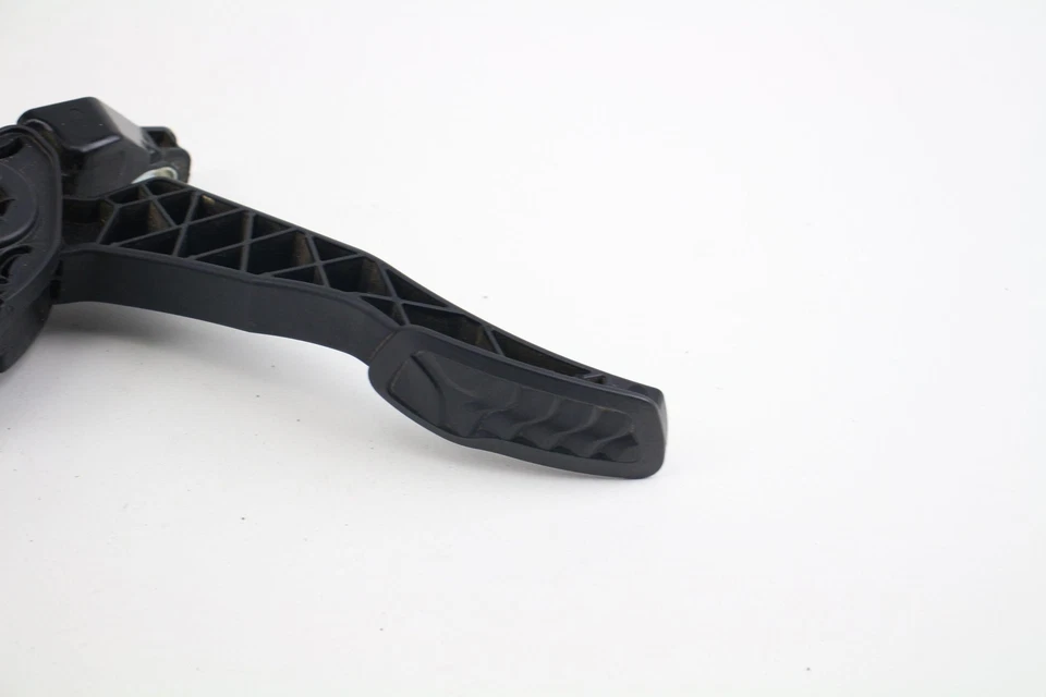 Датчик движения педали для Ford Transit 150 250 350 2015-2022 годов выпуска Ck4z-9f836-c - Изображение 2 из 4