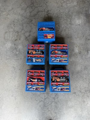 Hot Wheels Take Along Car Case Blue 100 Car Carrier 2000 Vintage