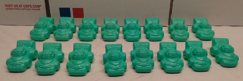16 VINTAGE GREEN McDONALD'S HAPPY MEAL FRY GUY HAPPY CAR TOYS TEAM McDONALD'S