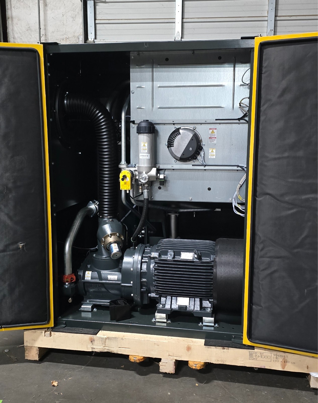 Kaeser SFC 55 Rotary Screw Compressor w/ Variable Speed Drive 75hp