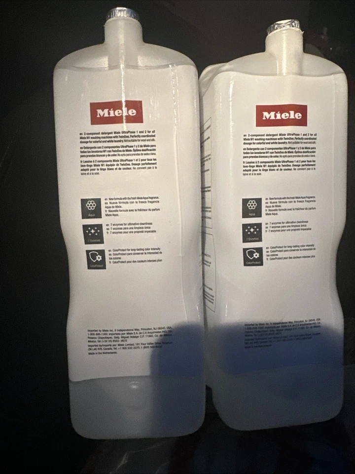 Pair of Miele Ultra Phase 2 Detergent for Whites/Colors 47.34 oz - Image 2 of 2