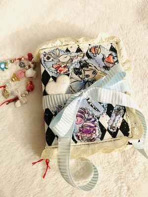 Alice In Wonderland Junk Journal, Disney Journal, Cheshire Cat Junk Journal