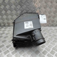VOLVO V60 MK2 Air Filter Box 31474901 2.0 Hybrid 220kW 2022 32395855
