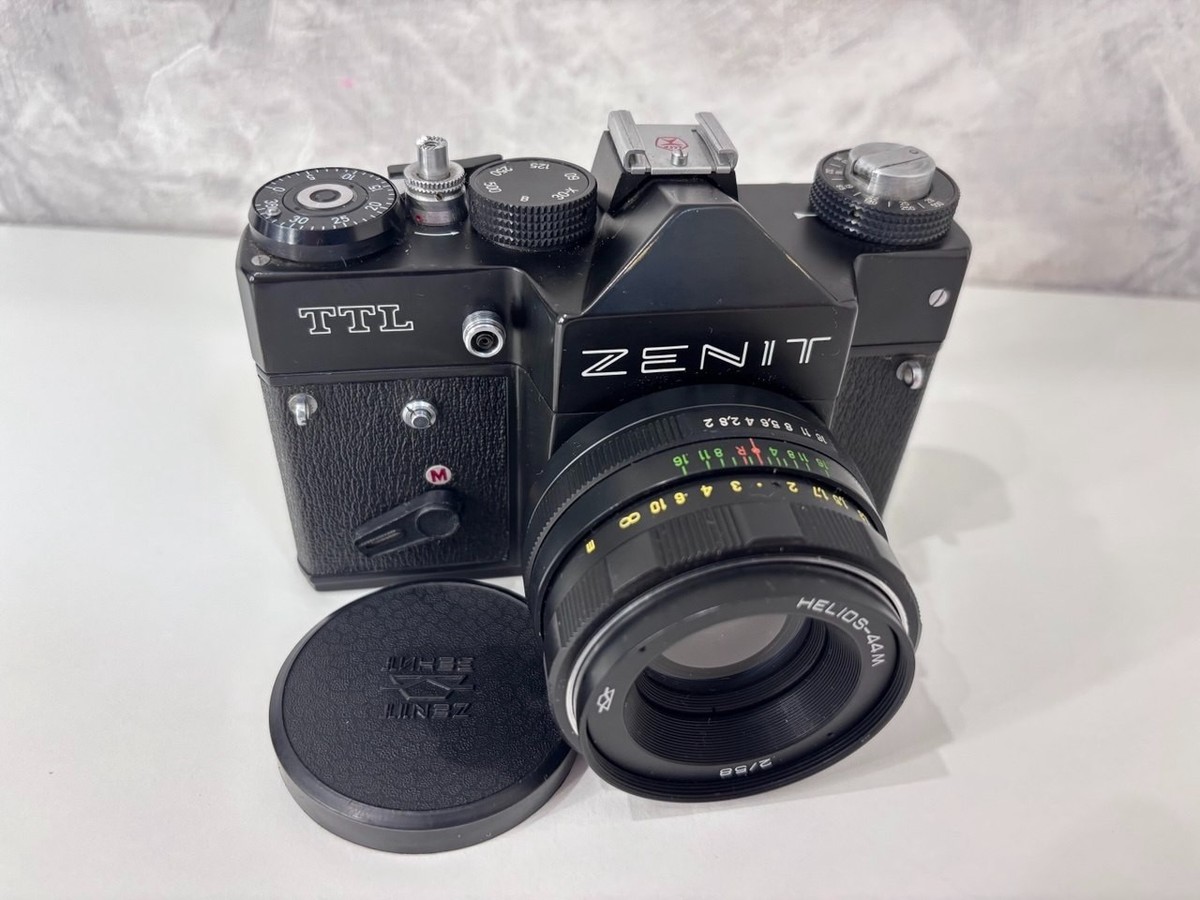 USSR ZENIT-TTL CAMERA + HELIOS-44m lens f2/58 | eBay