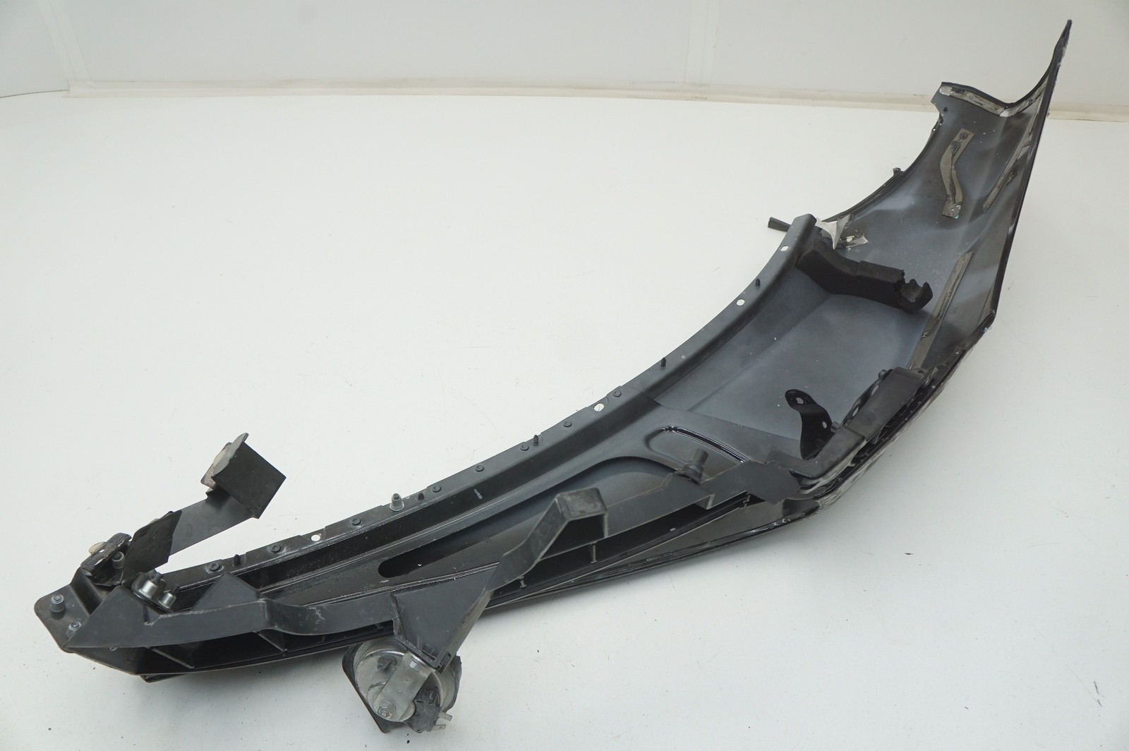 McLaren GT 2022 FRONT+RIGHT Fender P/N 22AD489GP