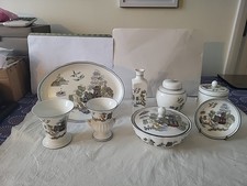 8 Vintage Pieces Of Wedgwood Legend Fine China Made In England