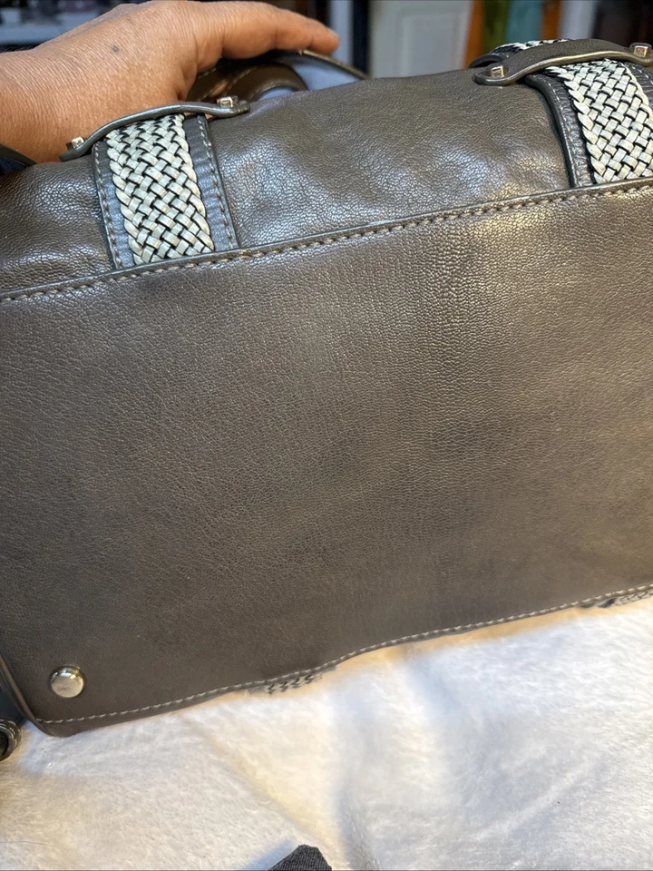 Cole Haan Jade Camden Bag Crossbody Shoulder Army Green - Image 4 of 4