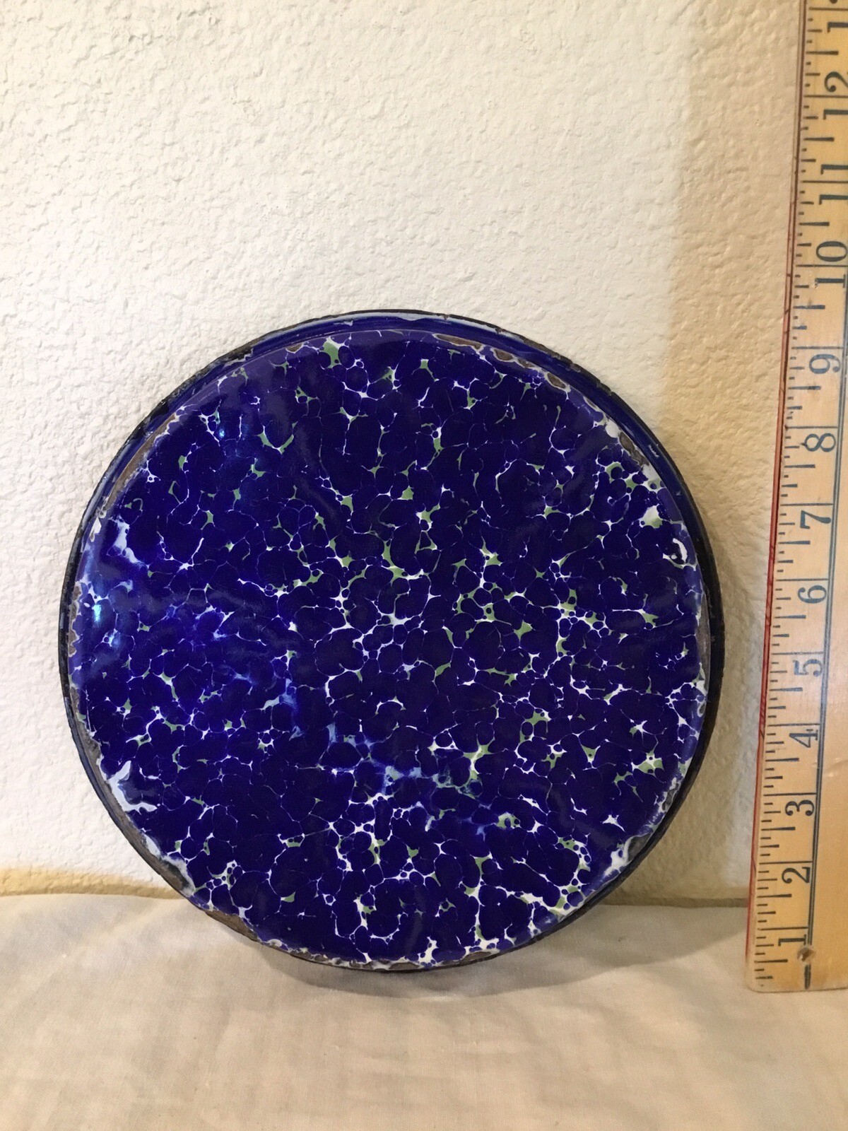 Rare Antique enamelware graniteware End Of The Day Tart Pan Or Jelly