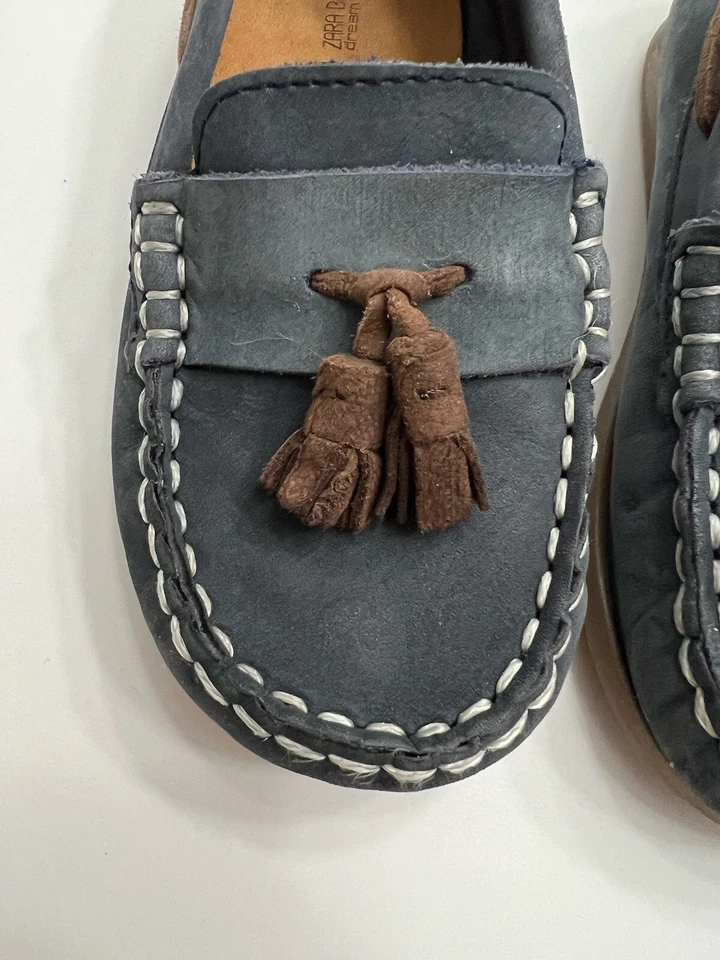 Zapatos de mocasín sin cordones con borla para bebé Zara Azul Gamuza Marrón Talla US 8 Niño pequeño EU 25 Foto 3 de 4