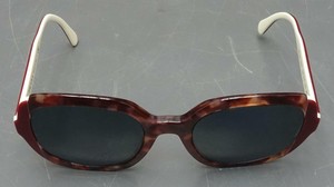 prada sunglasses spr 16u
