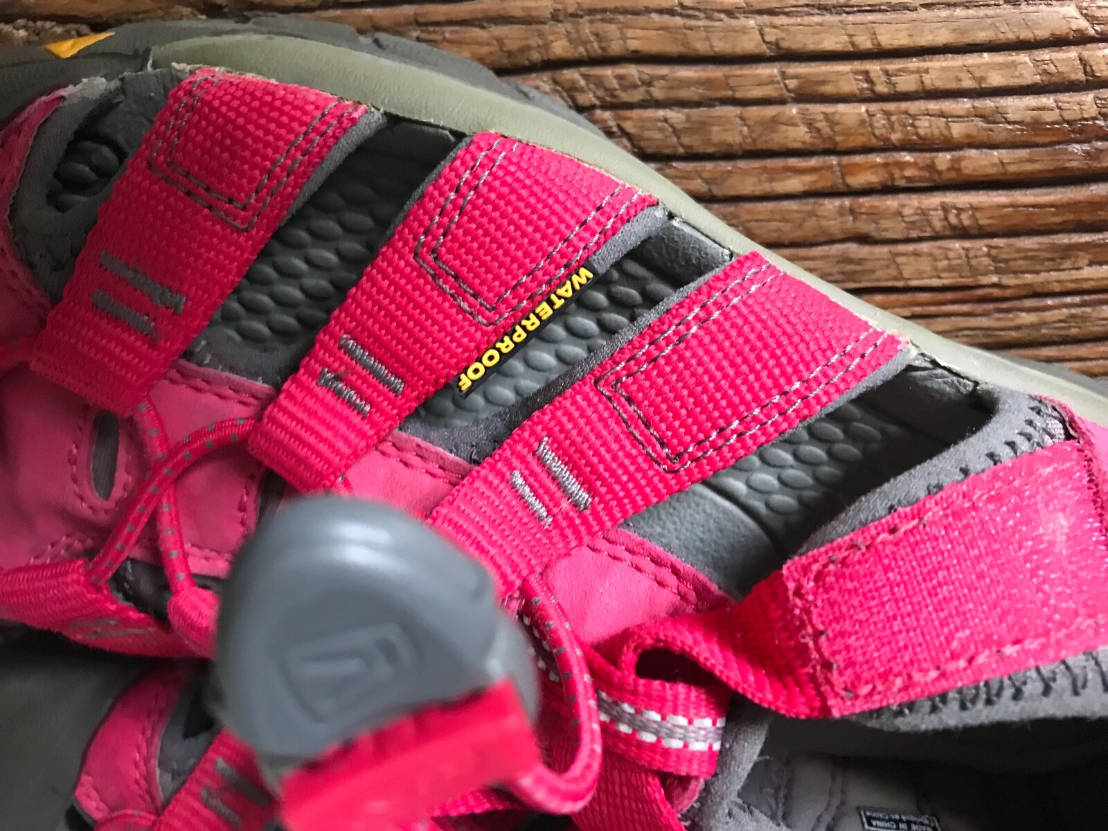 (V) Excellent KEEN Pink Water Sport Sandal Shoe Size 4