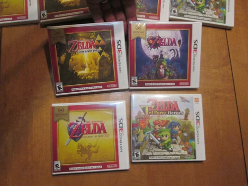 LOT 4 NINTENDO 3DS THE LEGEND OF ZELDA MAJORA'S MASK 3D , A LINK BETWEEN WORLDS