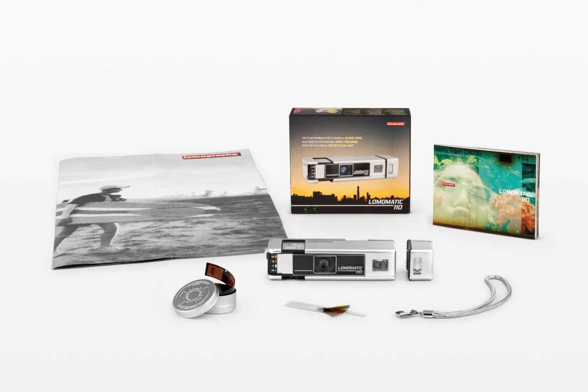 NEW ! Lomography Lomomatic 110 Film Camera & Flash Metal
