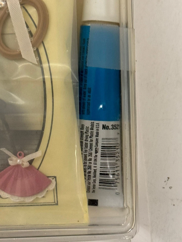 Dollhouse Miniature - Dee's Mini Gifts - Personalized Gift Kit - Ladies Theme - Image 2 of 4