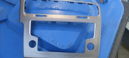 Volkswagen Golf VII Verkleidung Radio / Navigation 5GM819728