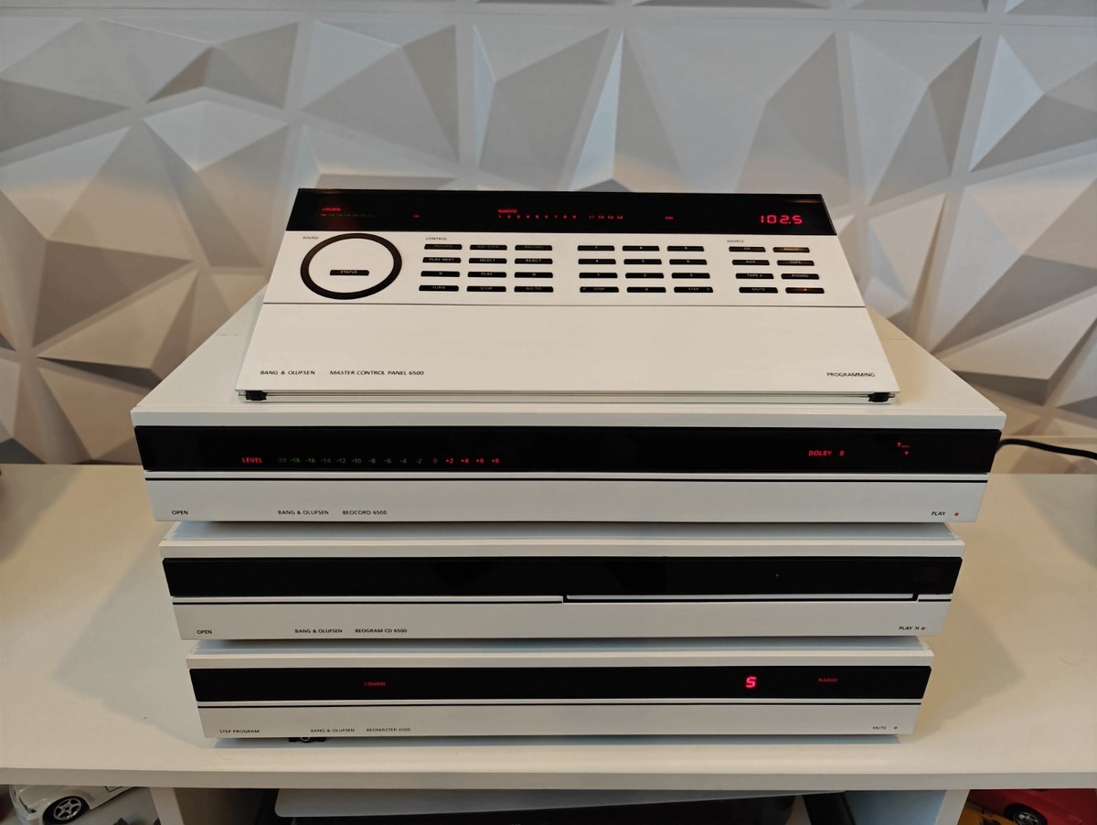 □□Bang&Olufsen B&O BeoSystem 2500 CDカセットプレーヤー 