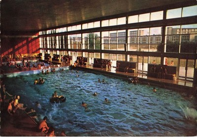 94 Fresnes #21851 Schwimmbad Badende