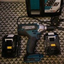 Makita DTW190 18V LXT Cordless Impact Wrench + 2 x 5Ah Battery & DC18RC Charger