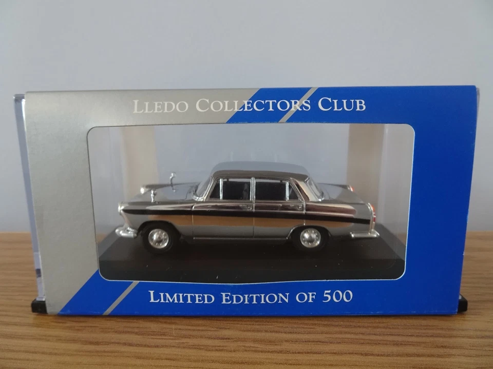 CORGI LLEDO VANGUARDS AUSTIN A60 CAMBRIDGE CHROME CAR MODEL VA04409 LCC3 1:43 - Image 2 of 3