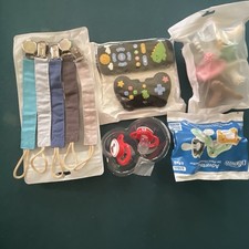 Dr. Brown's Advantage One-Piece Silicone Pacifier BPA-Free 6-18m 4-Pack