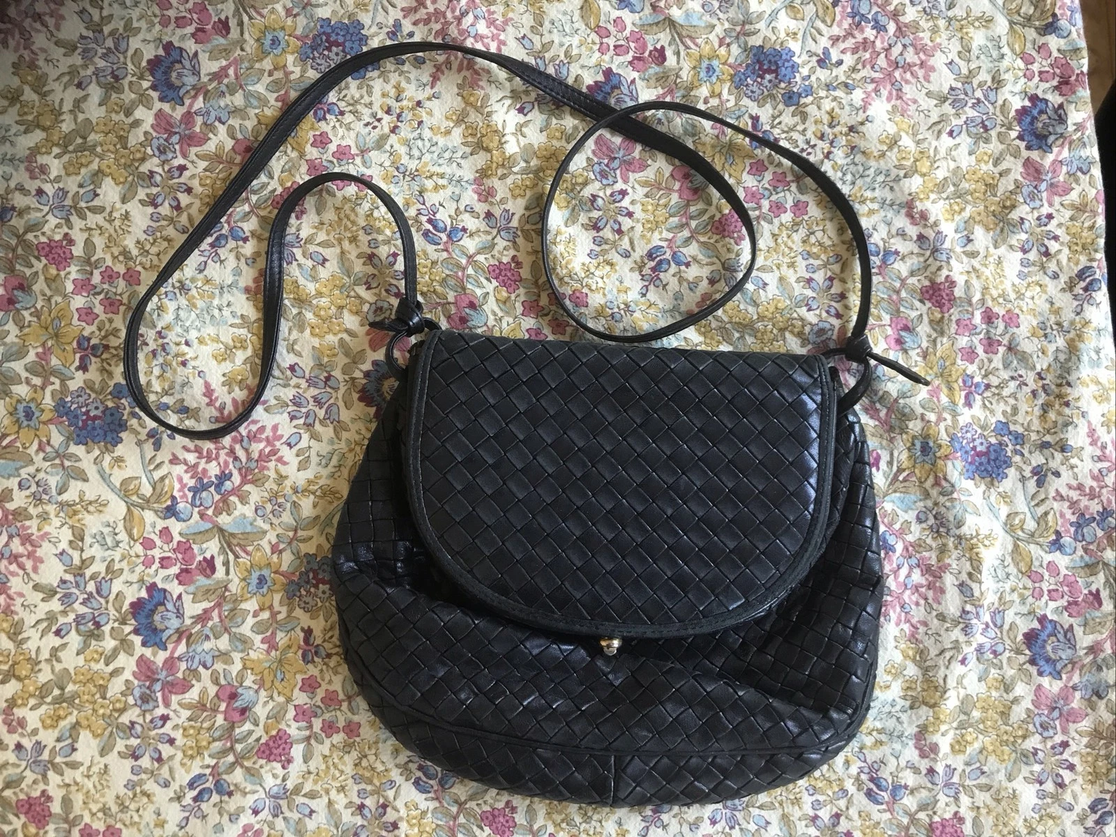 Bottega Veneta — bottega veneta intrecciato shoulder/cross body leather bag woman