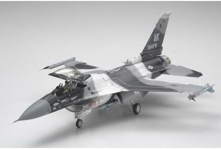 Tamiya 1/48 Masterpiece Series No.106 US Air Force F-16C / N Aggressor / Advers - Picture 1 of 1